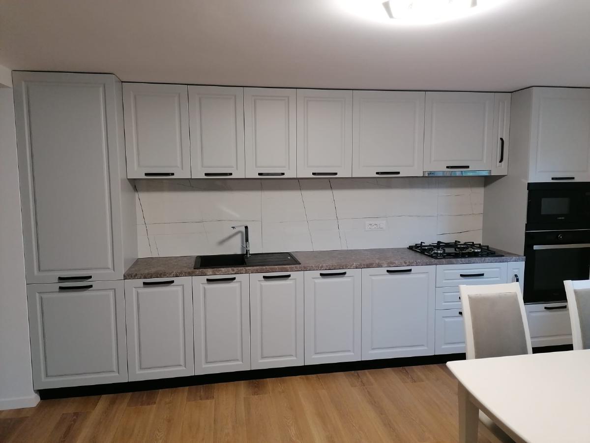 Project door Coman Construct - 2